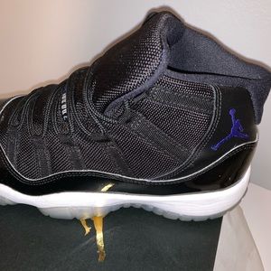 Jordan Retro 11